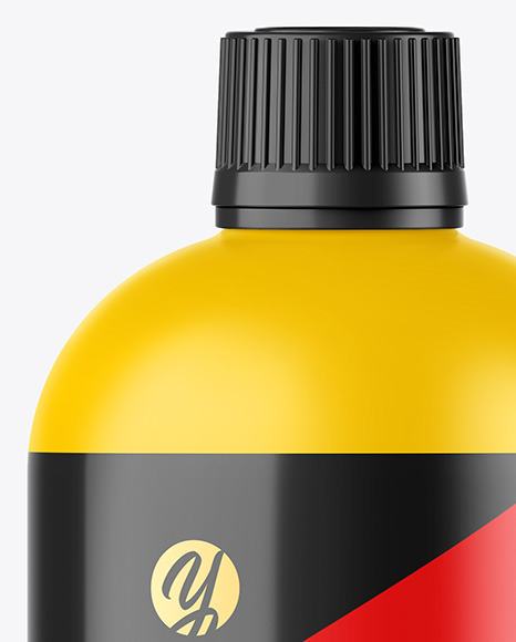 Matte Bottle Mockup PSD #7