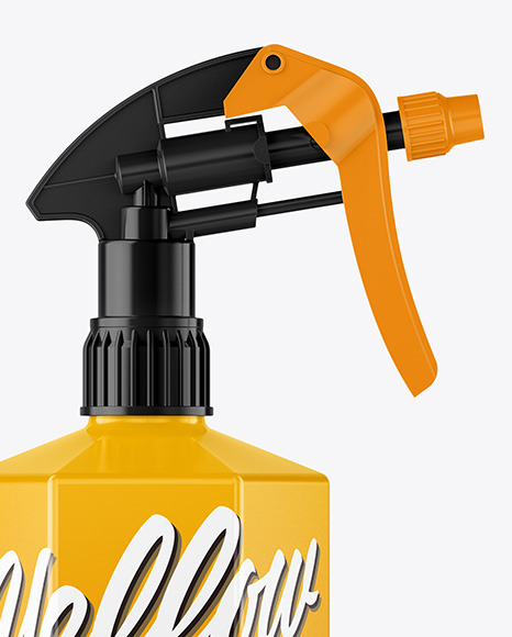 Glossy Spray Bottle Mockup PSD #2