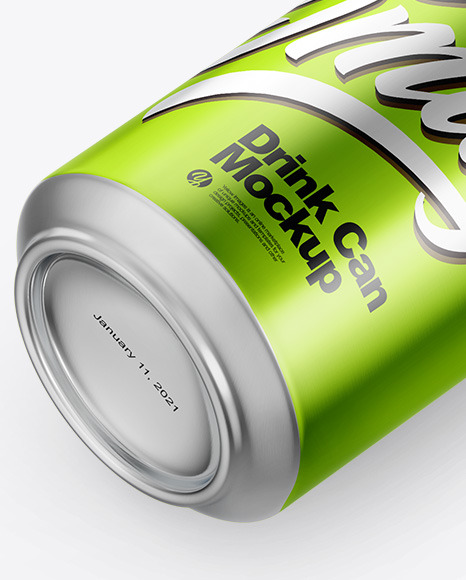 Metallic Drink Can Mockup PSD #1