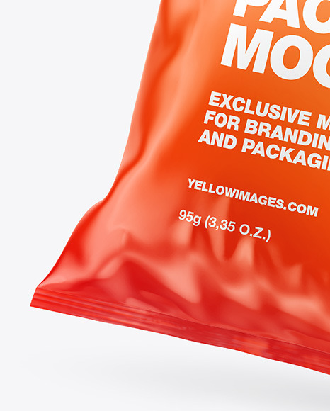 Glossy Snack Package Mockup PSD #7