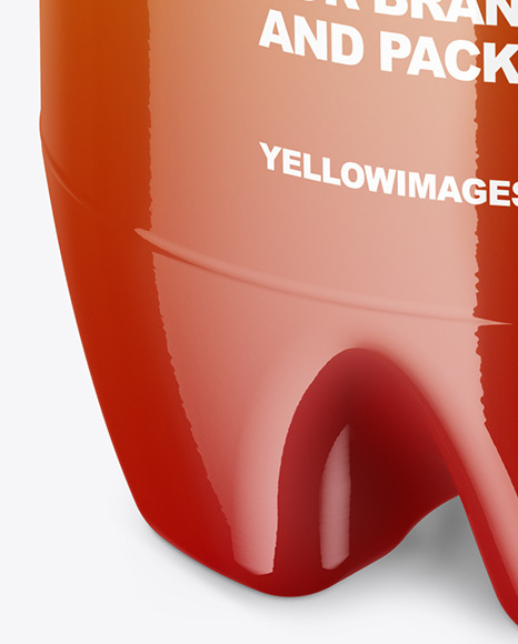 Glossy PET Can Mockup PSD #1
