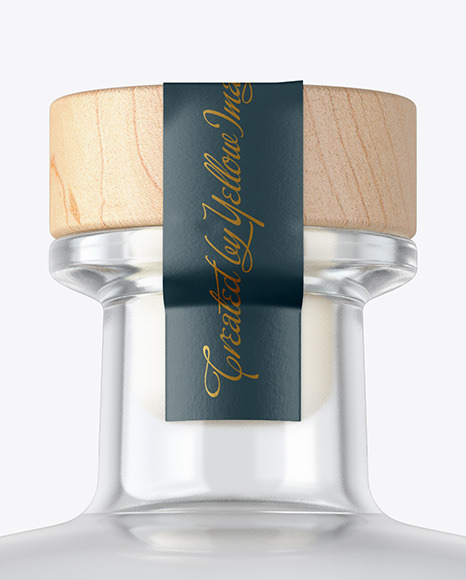 Dry Gin Bottle with Wooden Cap Mockup PSD #5