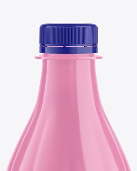 500ml Glossy Plastic Drink Bottle Mockup PSD #1