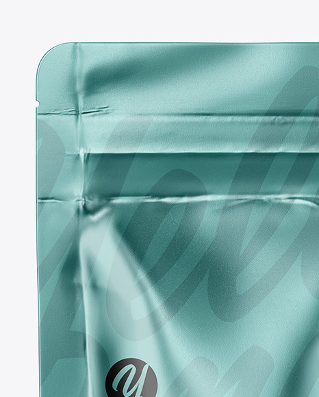 Metallic Stand Up Pouch Mockup PSD #2