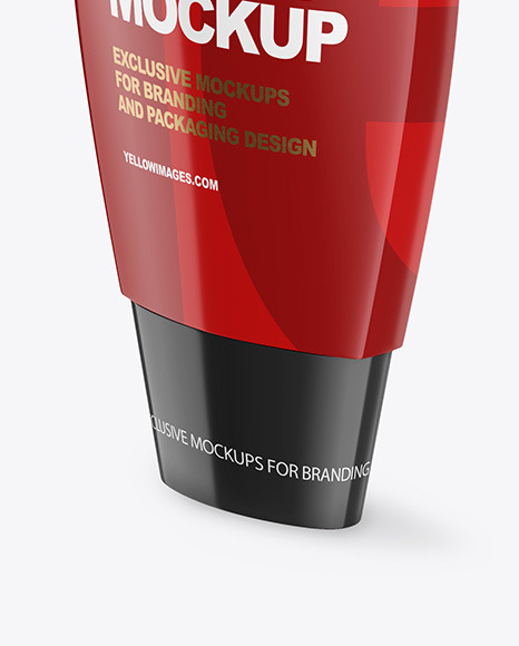 Glossy Plastic Bottle Mockup PSD #1