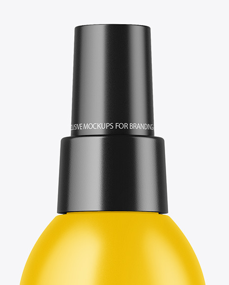 Matte Spray Bottle Mockup PSD #2