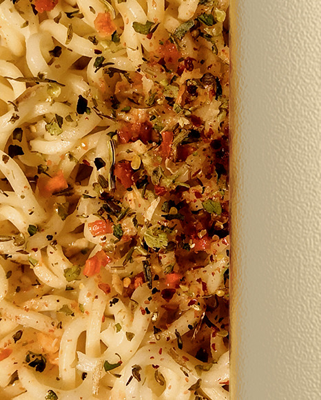 Instant Noodles In Kraft Paper Cup Mockup PSD #2