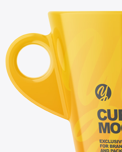 Glossy Cup Mockup PSD #3