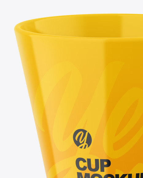 Glossy Cup Mockup PSD #3