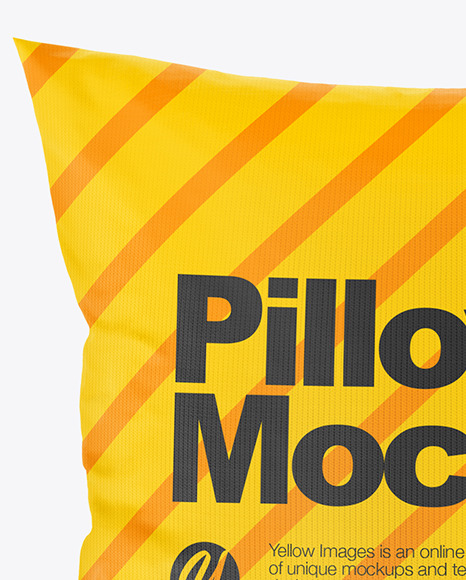 Pillow Mockup PSD #3