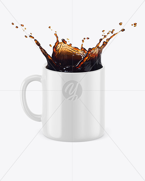 Free Glossy Coffee Cup w/ Splash Mockup PSD Mockups