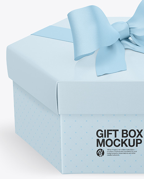 Gift Box Mockup PSD #6