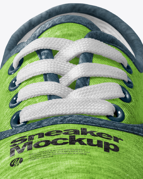 Sneaker Mockup PSD #4