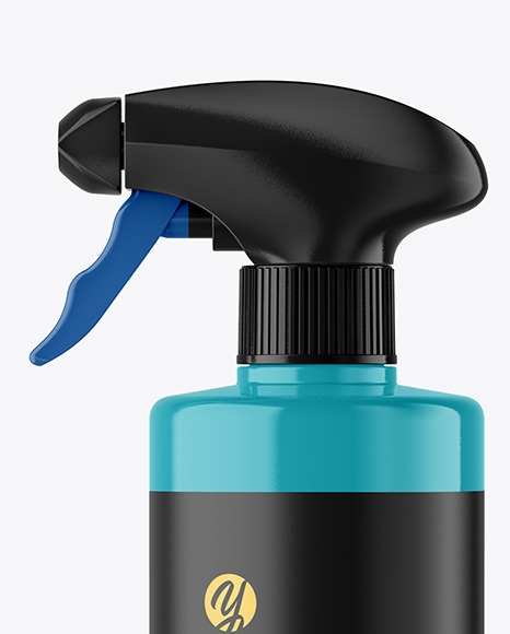 Glossy Spray Bottle Mockup PSD #6