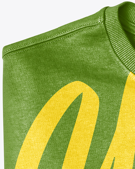 Folded Round Neck T Shirt Mockup PSD #2