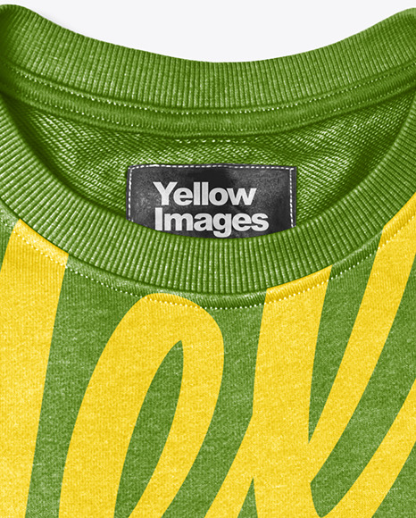 Folded Round Neck T Shirt Mockup PSD #1