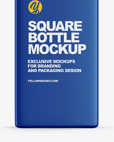 Plastic Bottle With Pump Mockup PSD #1