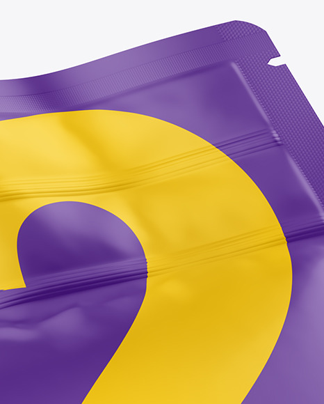 Glossy Pouch Mockup PSD #1