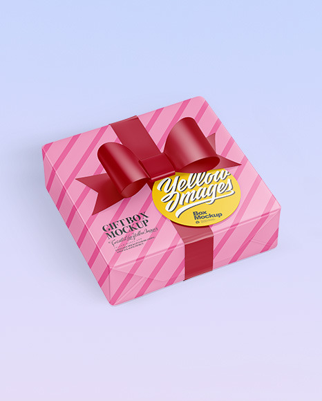 Gift Box w  Label Mockup PSD #2