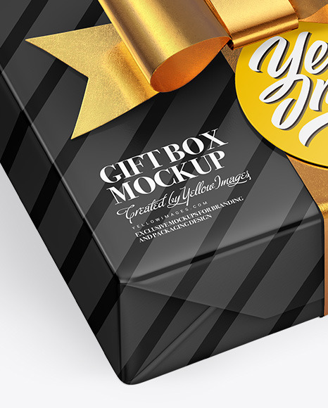 Gift Box w  Label Mockup PSD #6