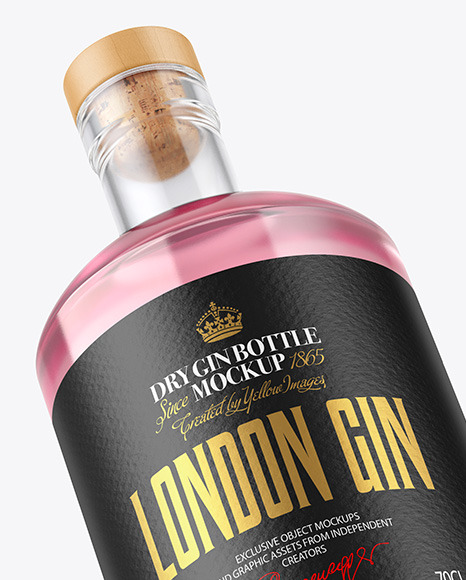 Clear Glass Gin Bottle with Wooden Cap Mockup PSD #6