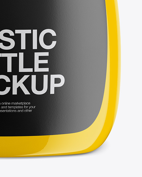 Plastic Bottle Mockup   Front View PSD #1
