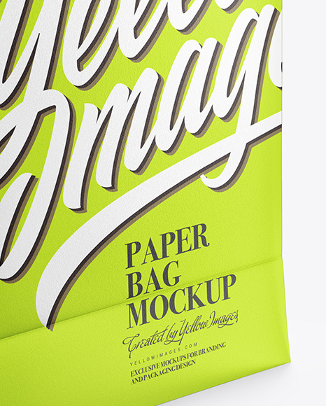 Metallized Paper Bag Mockup PSD #4