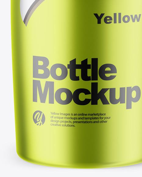 Metallic Bottle Mockup PSD #1