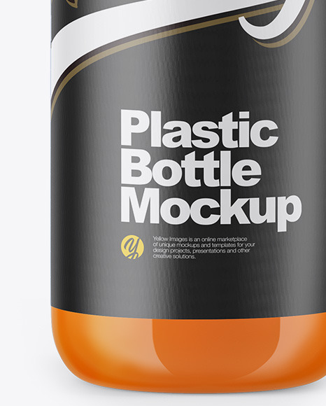 Clear Bottle with Carrot Juice Mockup PSD #1