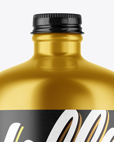 Metallic Bottle Mockup PSD #2