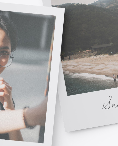 Snapshots w  Pins Mockup PSD #6