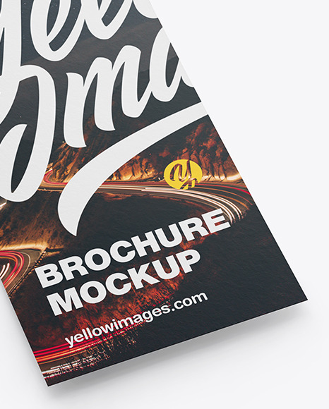 Download Free Psd Mockup A4 Brochure Yellowimages