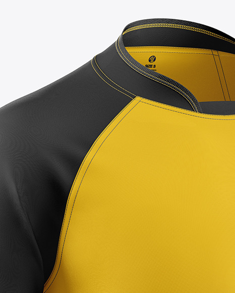 Men s T Shirt Mockup PSD #2