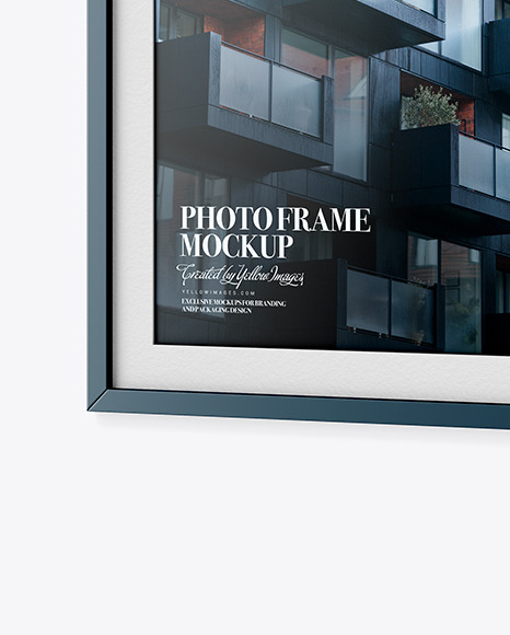 Glossy Photo Frame Mockup PSD #1