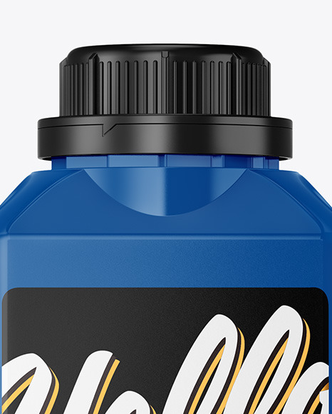 Plastic Bottle Mockup PSD #2