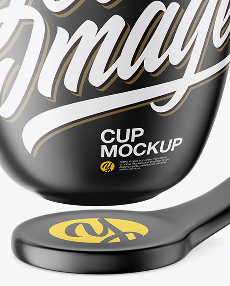 Matte Floating Сup Mockup PSD #1