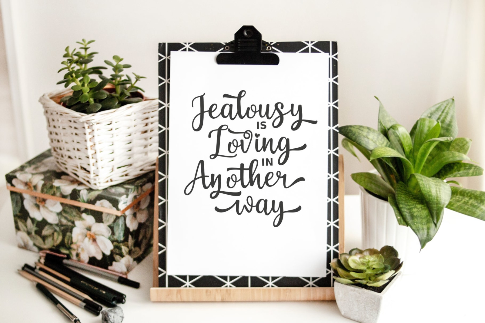 Download Hey Beibeh Lovely Font In Fonts On Yellow Images Creative Store